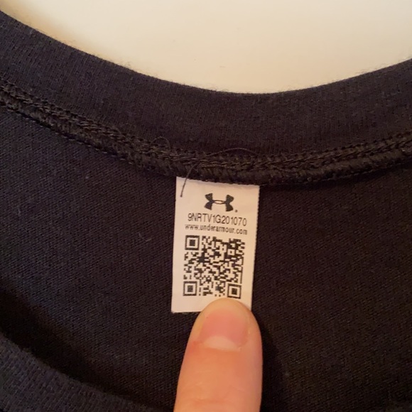 Workout top bundle - Picture 3 of 9